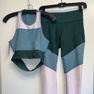 Outdoor Voice Tri-Tone Set | Size Small